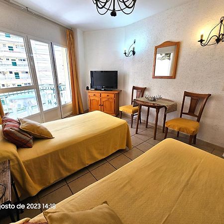 Estudio Acogedor Y Tranquilo En Zona Estupenda Fuengirola Kültér fotó